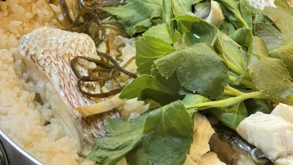 01｜［和風］式根鯛平君／鯛めしセット2合