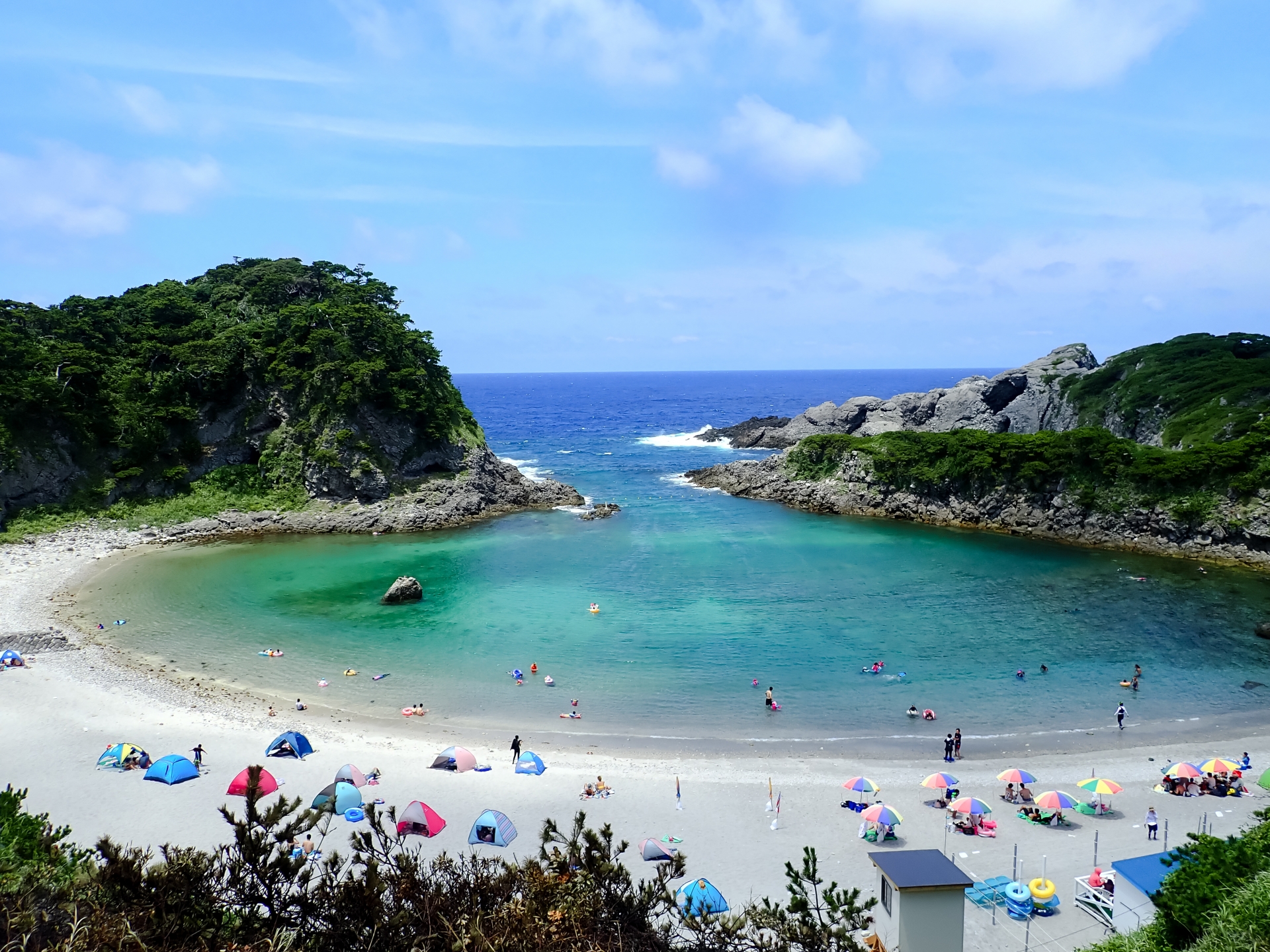 式根島の宿 ひだぶんの外観